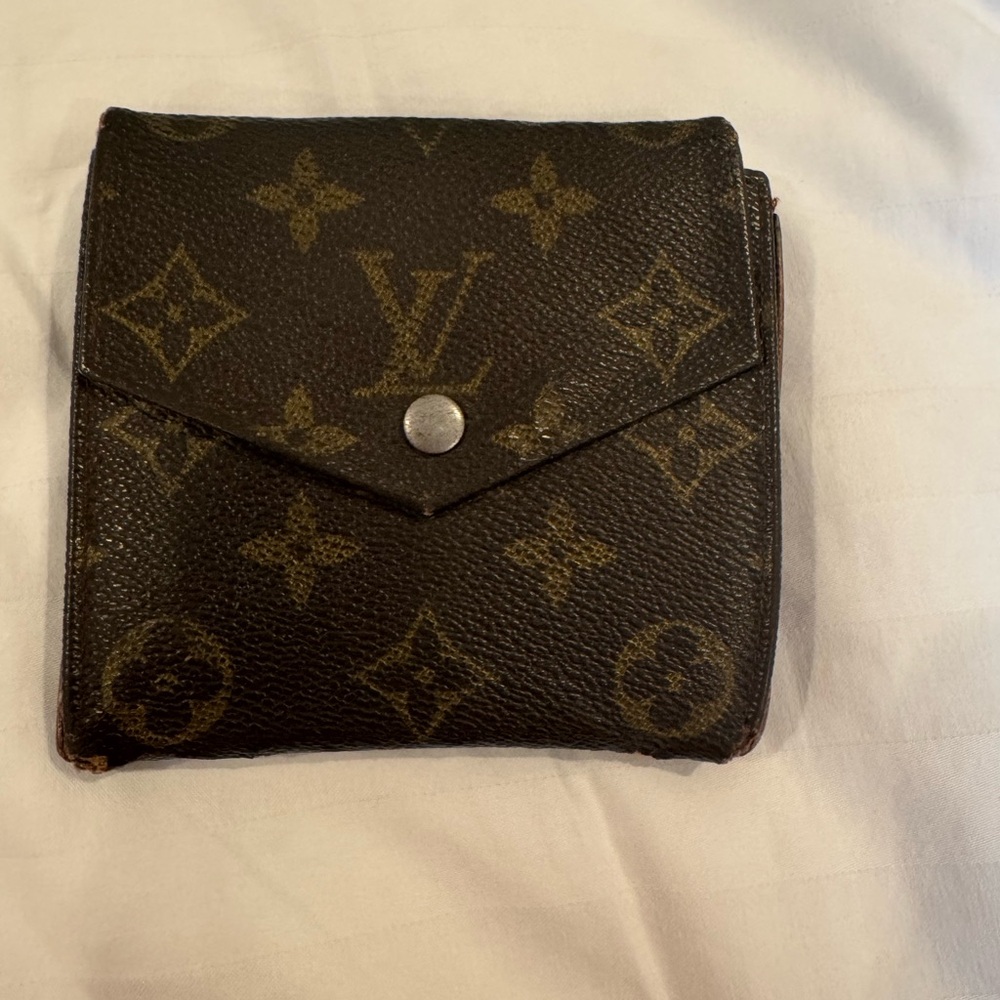 Vintage project piece Louis Vuitton Dark Brown Monogram Wallet